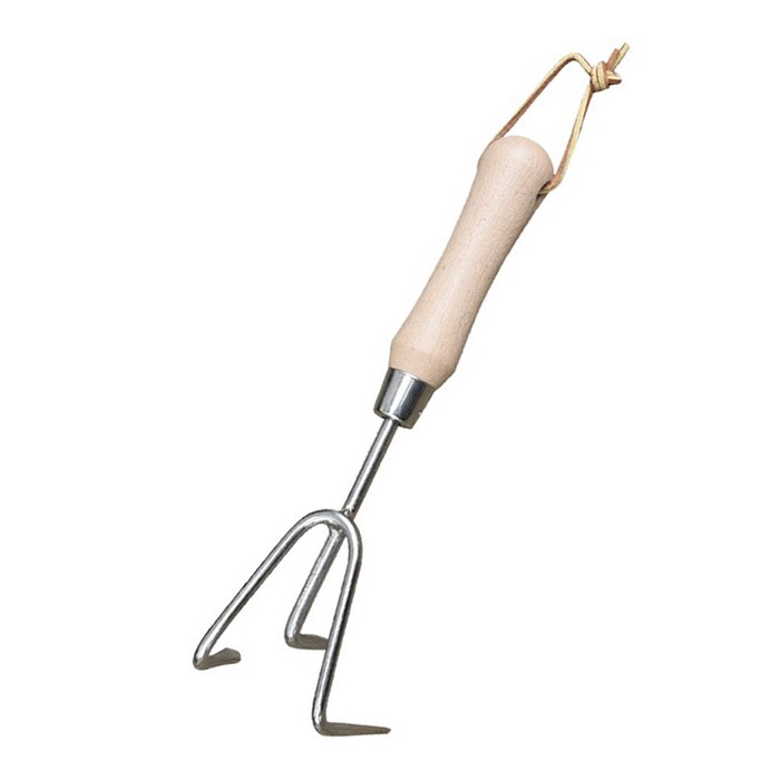 3 Tine Cultivator Nrog luv kov